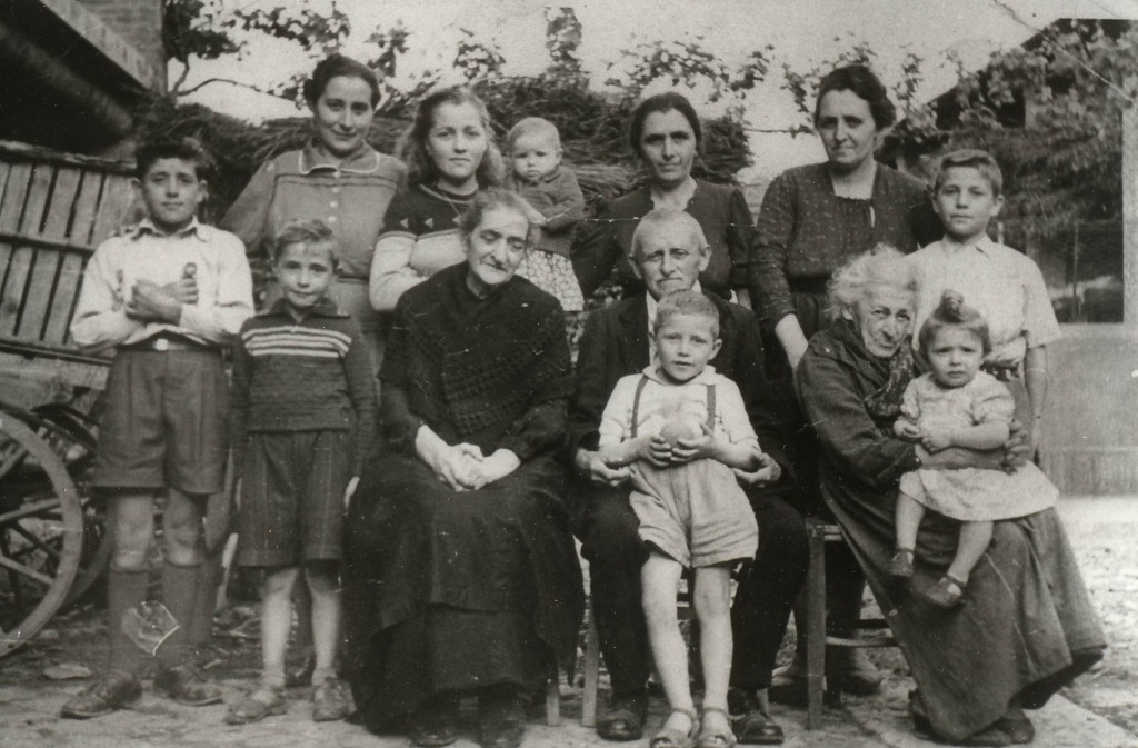 foto-dal-passato-famiglie-contadine-museo-della-civilt-contadina